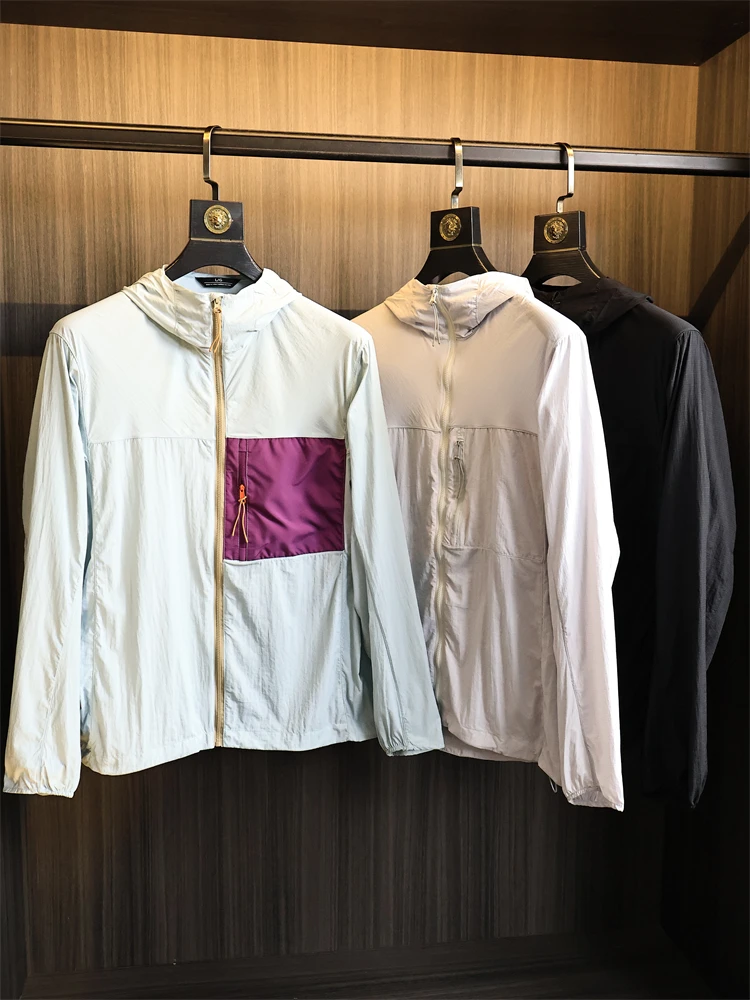 Легкая летняя мужская куртка серии N с защитой от солнца и капюшоном, тонкая модная городская молодежная повседневная одежда, длинная молния све
Легкая летняя мужская куртка серии N с защитой от солнца и капюшоном, тонкая модная городская молодежная повседневная одежда, длинная молния све