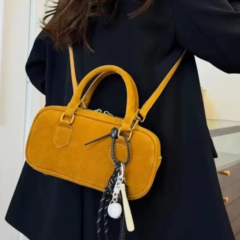 Small Niche High-End Double Zipper High-Quality Shoulder Bag Versatile Daily Commuting Handbag for Women
Small Niche High-End Double Zipper High-Quality Shoulder Bag Versatile Daily Commuting Handbag for Women