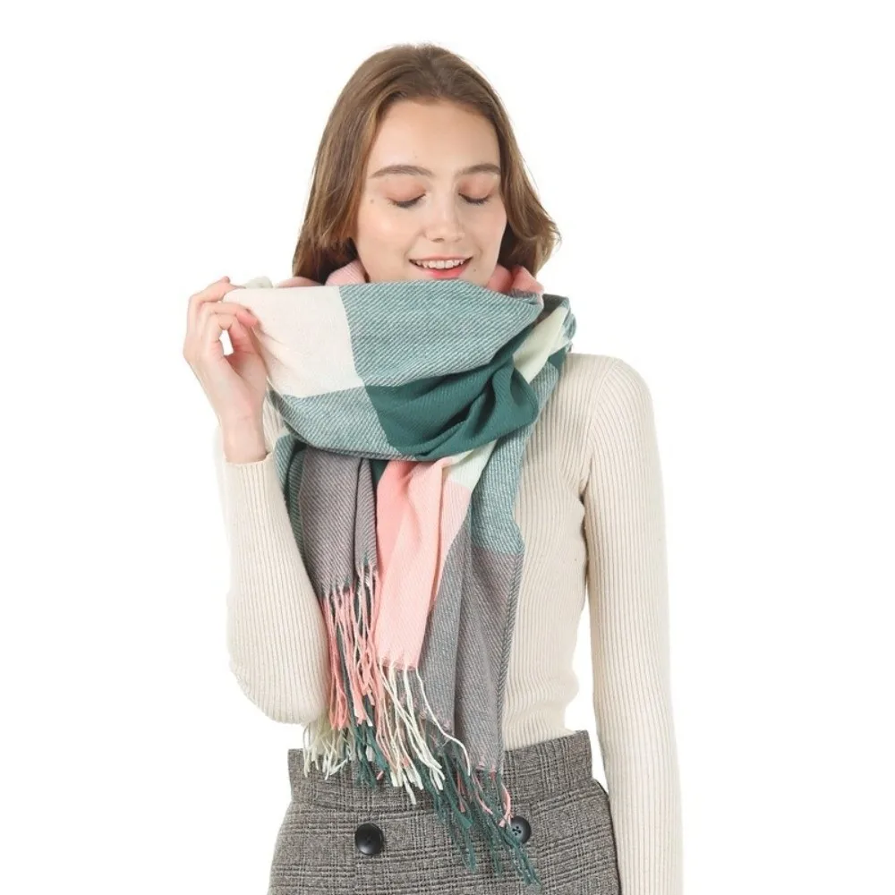 Dual-use Windproof Plaid Scarf Thick Keep Warm Imitation Cashmere Shawl Long Korean Style Shawl Wrap Autumn Winter
Dual-use Windproof Plaid Scarf Thick Keep Warm Imitation Cashmere Shawl Long Korean Style Shawl Wrap Autumn Winter