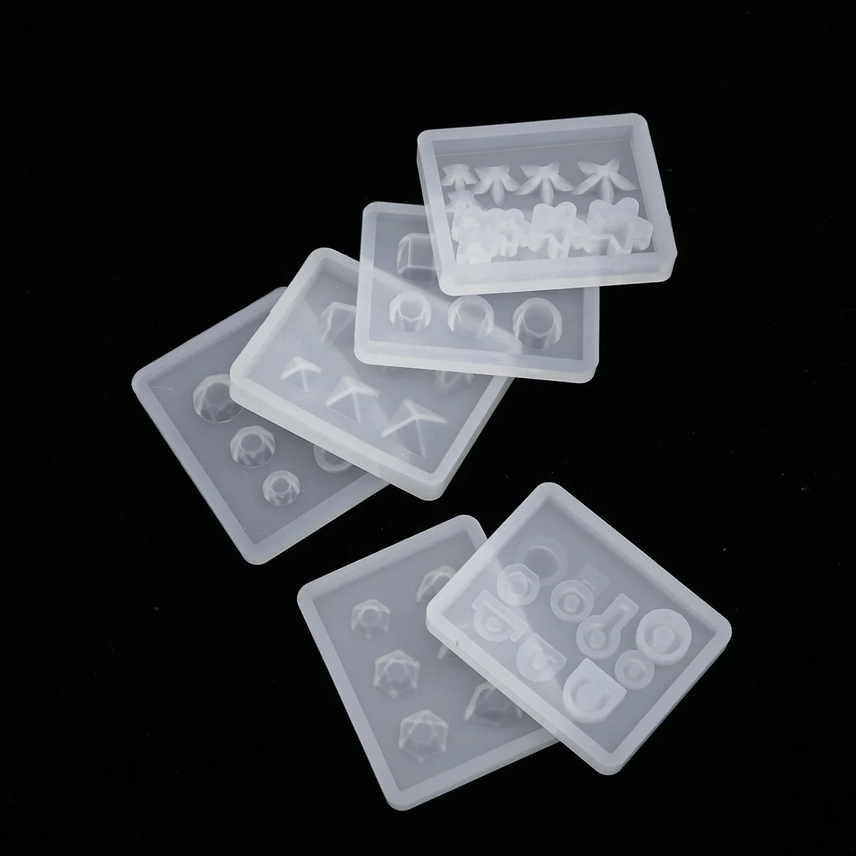 6 Pcs Pendant Bead Mold Resin Casting Molds Silicone Jewelry Beads Making DIY Crystal Epoxy 
6 Pcs Pendant Bead Mold Resin Casting Molds Silicone Jewelry Beads Making DIY Crystal Epoxy