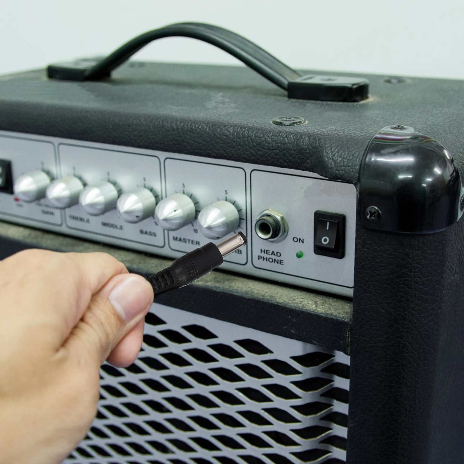 Effect Power Supply Guitar Charging Effector Adapter Portable Simple Useful 
Effect Power Supply Guitar Charging Effector Adapter Portable Simple Useful