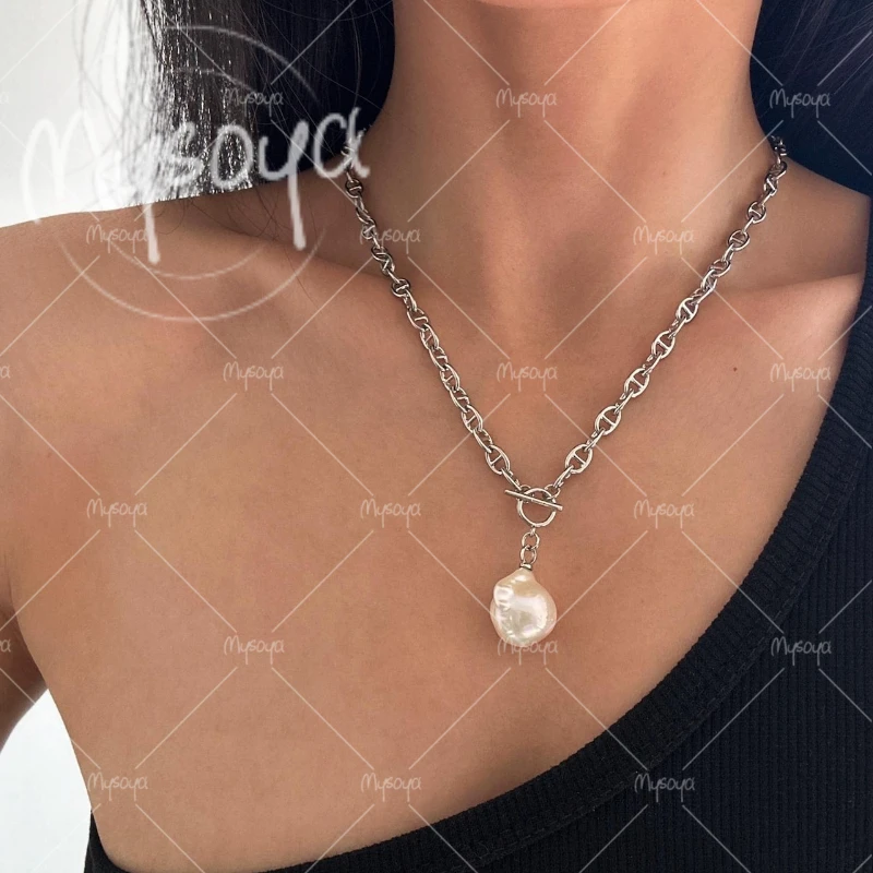MYSOYA 12-13mm Large White Baroque Pendant Chain Necklace, Suitable for Birthday/Wedding/Mother's Day/Father's Day Gift A0998
MYSOYA 12-13mm Large White Baroque Pendant Chain Necklace, Suitable for Birthday/Wedding/Mother's Day/Father's Day Gift A0998