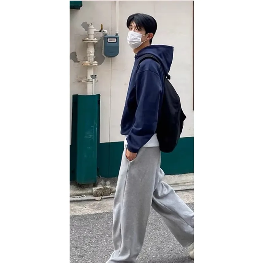 New Korean-style Trendy Wide-leg Sweatpants, Loose Grey Sport Pants and Casual Long Pants for Both Men and Women
New Korean-style Trendy Wide-leg Sweatpants, Loose Grey Sport Pants and Casual Long Pants for Both Men and Women