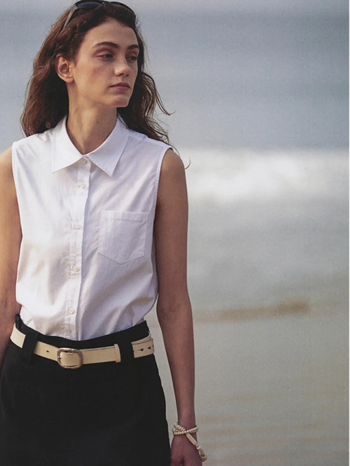 2025 New White Svel Vest irt Women Commute Simple Design Slimming Top Korean Sle Pure Cotton Button Ne
2025 New White Svel Vest irt Women Commute Simple Design Slimming Top Korean Sle Pure Cotton Button Ne