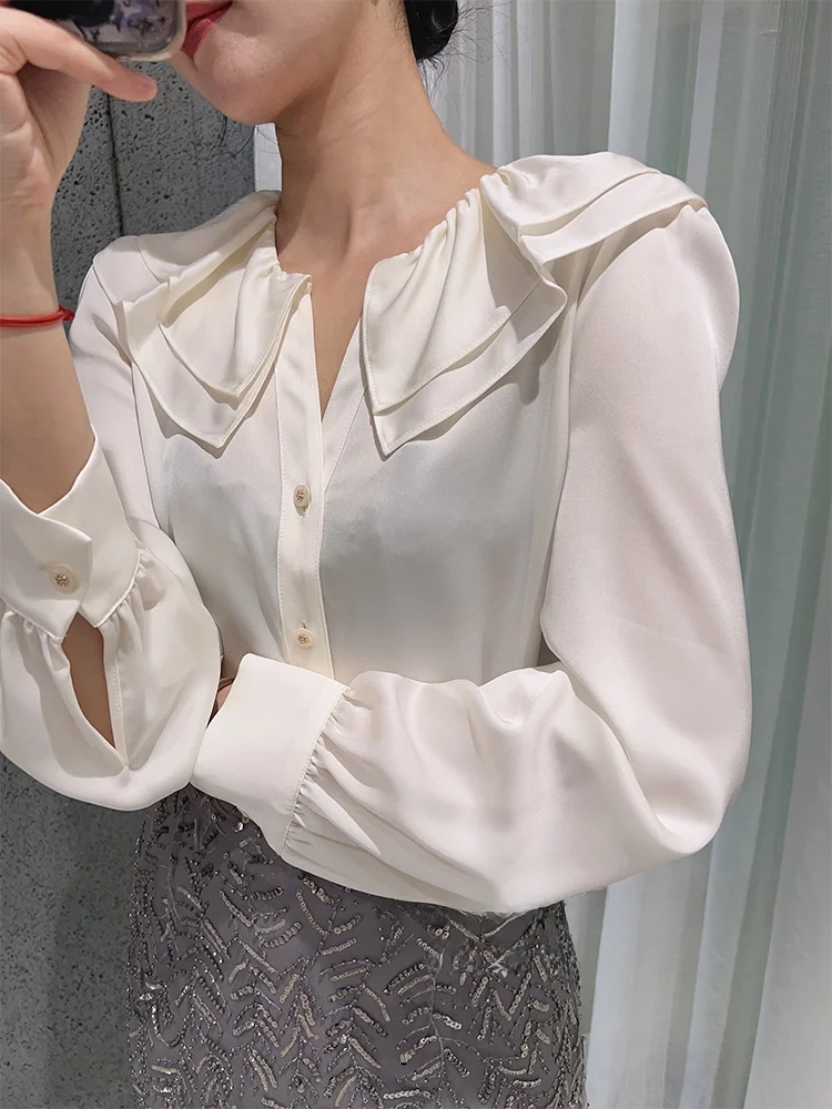 Faionable OL Sle f Open V-Ne Long Sve irt Women's Ruffle Hem Beige Acetate Fiber Skin-Friendly Breathable
Faionable OL Sle f Open V-Ne Long Sve irt Women's Ruffle Hem Beige Acetate Fiber Skin-Friendly Breathable