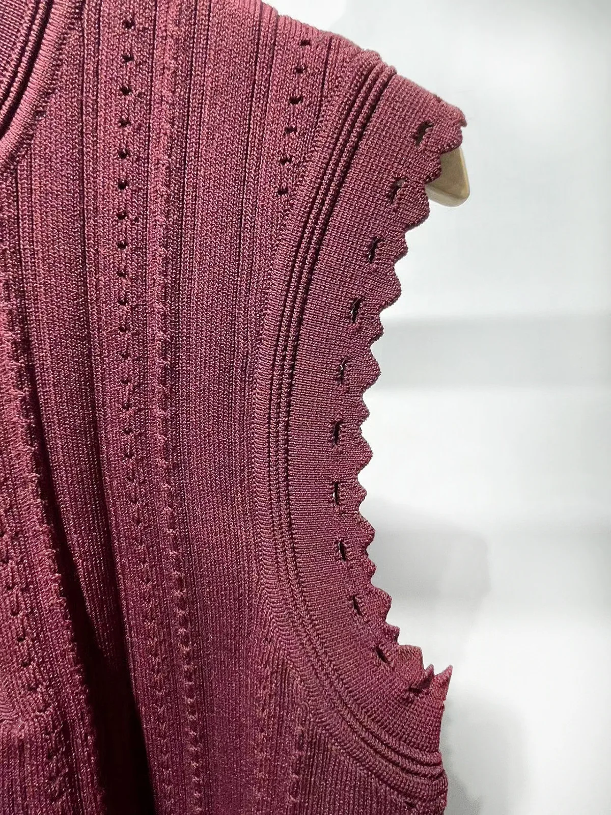 Summer Women's Burgundy Set Round Neck Sleeveless Vest Knitted Top +Pleated Short Skirt
Summer Women's Burgundy Set Round Neck Sleeveless Vest Knitted Top +Pleated Short Skirt