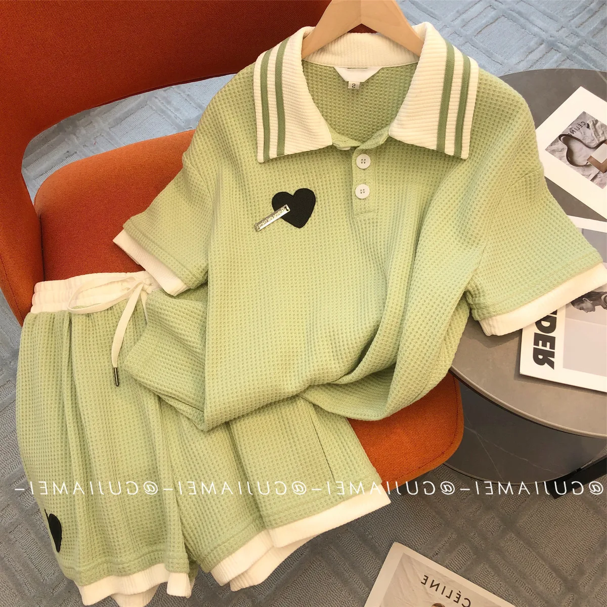 2024 New Solid Oversized Women's Clothing Ladies Casual Two Piece Set Summer Loose Short Sleeve Pullovers Elastic Waist Shorts
2024 New Solid Oversized Women's Clothing Ladies Casual Two Piece Set Summer Loose Short Sleeve Pullovers Elastic Waist Shorts