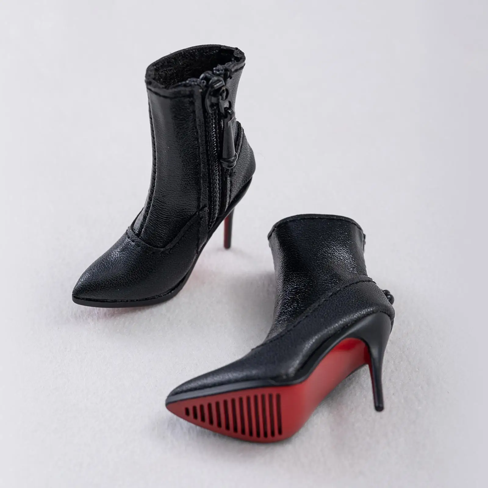 1:6 Short Boots Comfortable Trendy Soft Portable Footwear High Heels Mini Ankle Boots for Figure Body 12" Female Doll Decoration
1:6 Short Boots Comfortable Trendy Soft Portable Footwear High Heels Mini Ankle Boots for Figure Body 12" Female Doll Decoration