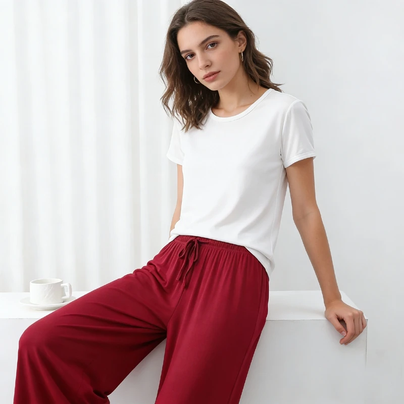 Женский домашний костюм: летний комплект из двух предметов для дома и отдыха, новые свободные брюки, мягкая модальная пижама для женщин
Женский домашний костюм: летний комплект из двух предметов для дома и отдыха, новые свободные брюки, мягкая модальная пижама для женщин