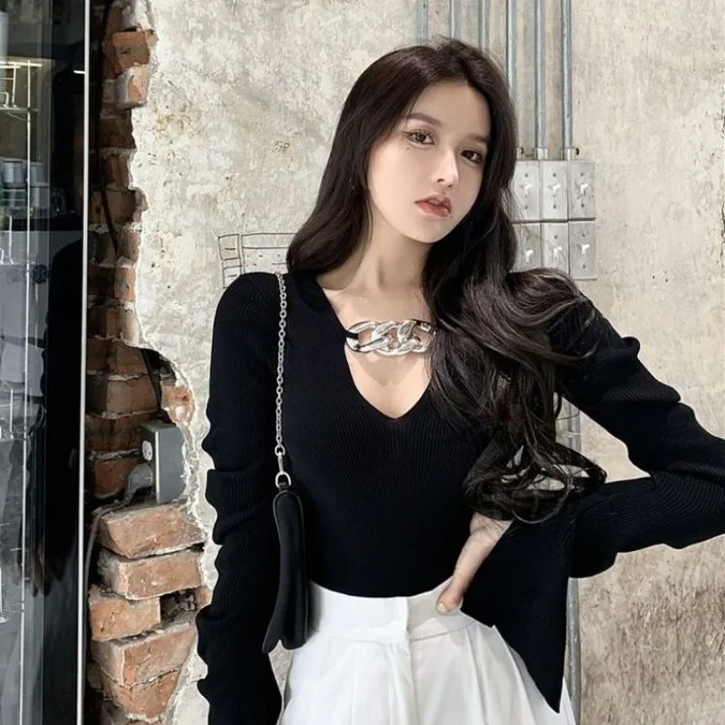 Women Autumn Simplicity Slim Appear Thin V-neck Solid Color Long Sleeve Knitwear Ladies Fashion Office Lady Temperament Tops
Women Autumn Simplicity Slim Appear Thin V-neck Solid Color Long Sleeve Knitwear Ladies Fashion Office Lady Temperament Tops