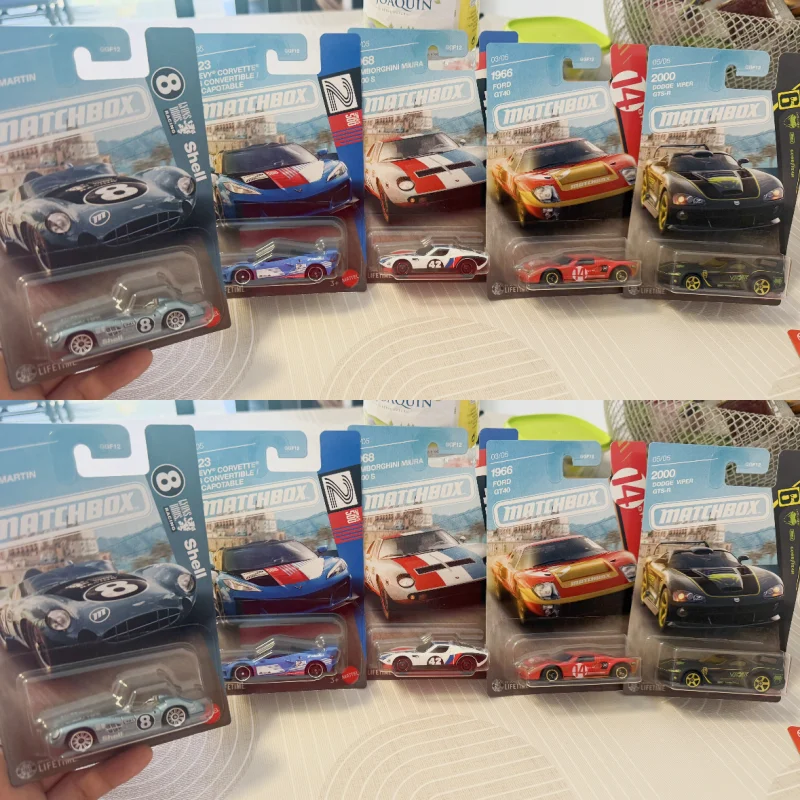 Matchbox GGF12 City Hero Traffic Diecast Car Alloy Model Lamborghini Miura Aston Martin Collectible Vehicle
Matchbox GGF12 City Hero Traffic Diecast Car Alloy Model Lamborghini Miura Aston Martin Collectible Vehicle