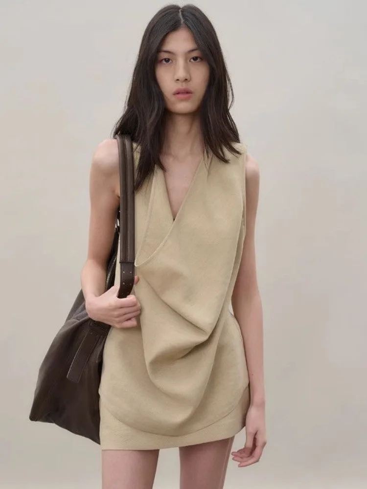 Women Summer Solid Two Pieces Set Y2k Aesthetic Vintage Sleeveless Tops + Sexy Harajuku Slim Mini Skirts Fashion Grunge Outfits
Women Summer Solid Two Pieces Set Y2k Aesthetic Vintage Sleeveless Tops + Sexy Harajuku Slim Mini Skirts Fashion Grunge Outfits