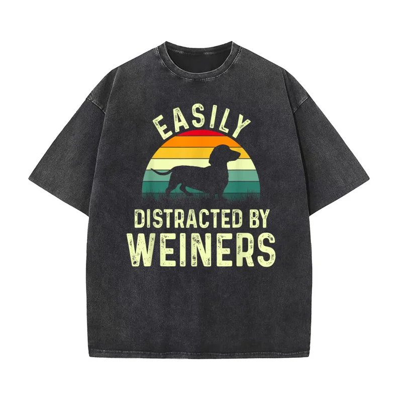 Такса Вайнер собака легко отвлекается по оружиям футболка из чистого хлопка негабаритная одежда с художественным графическим принтом мужские топы с принтом
Такса Вайнер собака легко отвлекается по оружиям футболка из чистого хлопка негабаритная одежда с художественным графическим принтом мужские топы с принтом