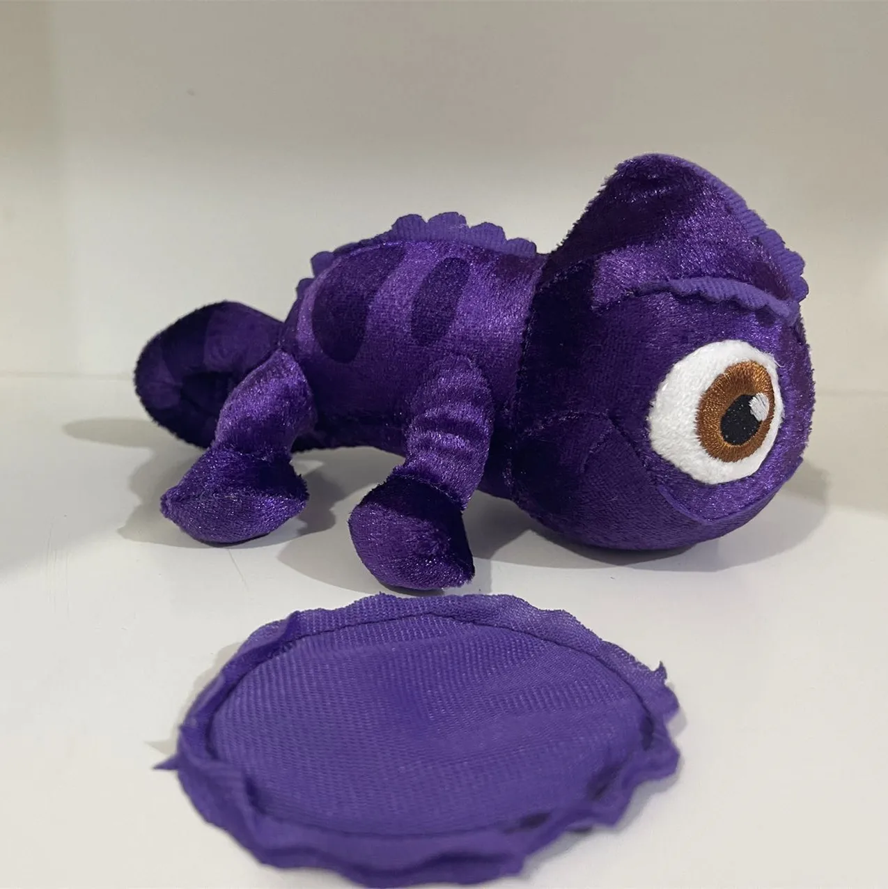 Плечо Паскаля плюс с дисковой основой Хамелеон сидячий плечевой магнит ящерица плюшевая игрушка
Плечо Паскаля плюс с дисковой основой Хамелеон сидячий плечевой магнит ящерица плюшевая игрушка