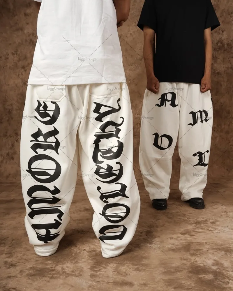 High Street Trend Brand Retro Letter Casual Loose Pants Men 2025 American Retro Harajuku Y2K Fashion Straight Wide Pants Women
High Street Trend Brand Retro Letter Casual Loose Pants Men 2025 American Retro Harajuku Y2K Fashion Straight Wide Pants Women