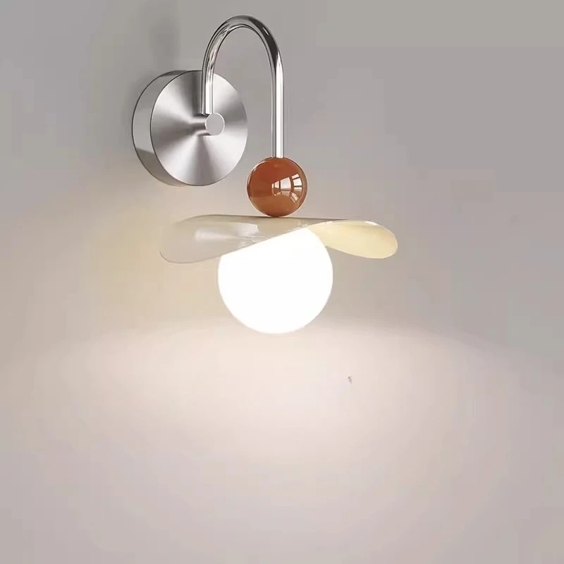 Modern Bedroom Bedside Reading Small Wall Lamp Study Restaurant Children's Room Electroplated Silver Adjustable Angle Wall Light
Modern Bedroom Bedside Reading Small Wall Lamp Study Restaurant Children's Room Electroplated Silver Adjustable Angle Wall Light