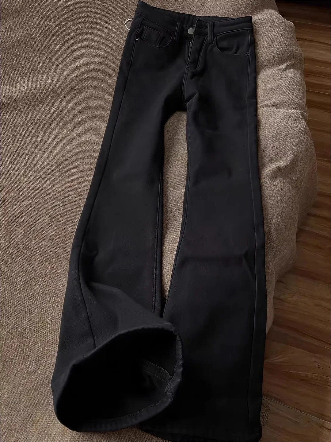 Black Elastic Fleece Lined Flared Jeans Men's Thick Straight Leg Slimming American High Street Style Wear Resistant Straight ...
Black Elastic Fleece Lined Flared Jeans Men's Thick Straight Leg Slimming American High Street Style Wear Resistant Straight ...