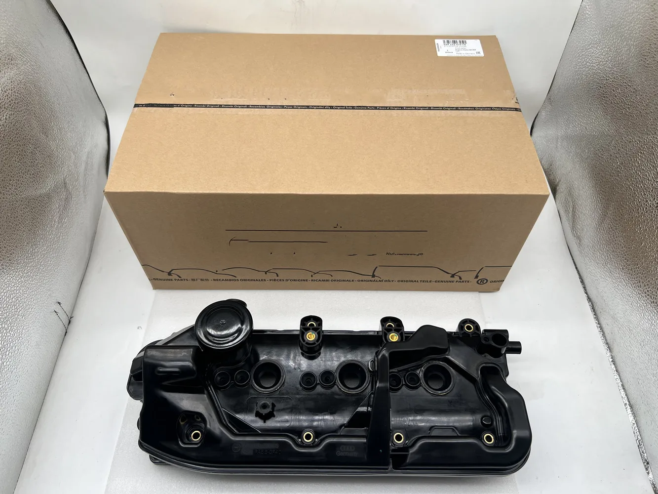 059103470CA NEW OEM For Volkswagen AUDI Q8 4MN Motor valve cover 059103470CS CYLINDER HEAD COVER 059103470CN
059103470CA NEW OEM For Volkswagen AUDI Q8 4MN Motor valve cover 059103470CS CYLINDER HEAD COVER 059103470CN