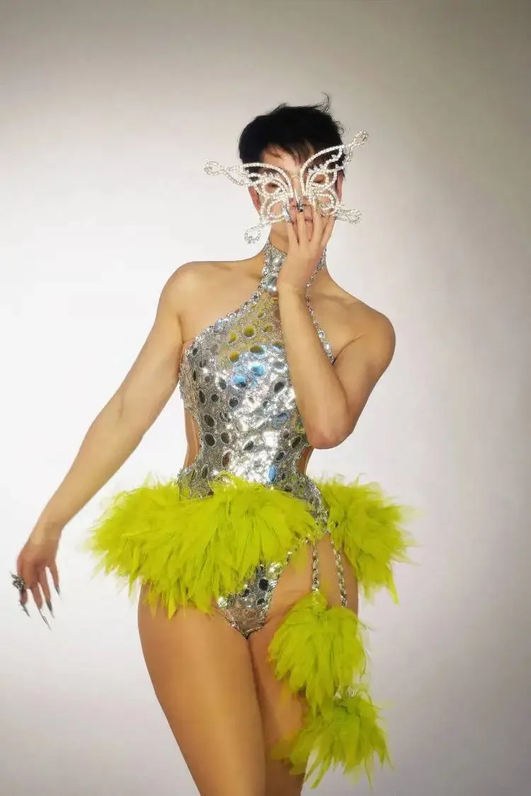 Shining Sequins Bodysuit Sexy Halter Backless Performance Dance Costume for Women Nightclub Bar Outfit Dancer Show Stage Wear
Shining Sequins Bodysuit Sexy Halter Backless Performance Dance Costume for Women Nightclub Bar Outfit Dancer Show Stage Wear