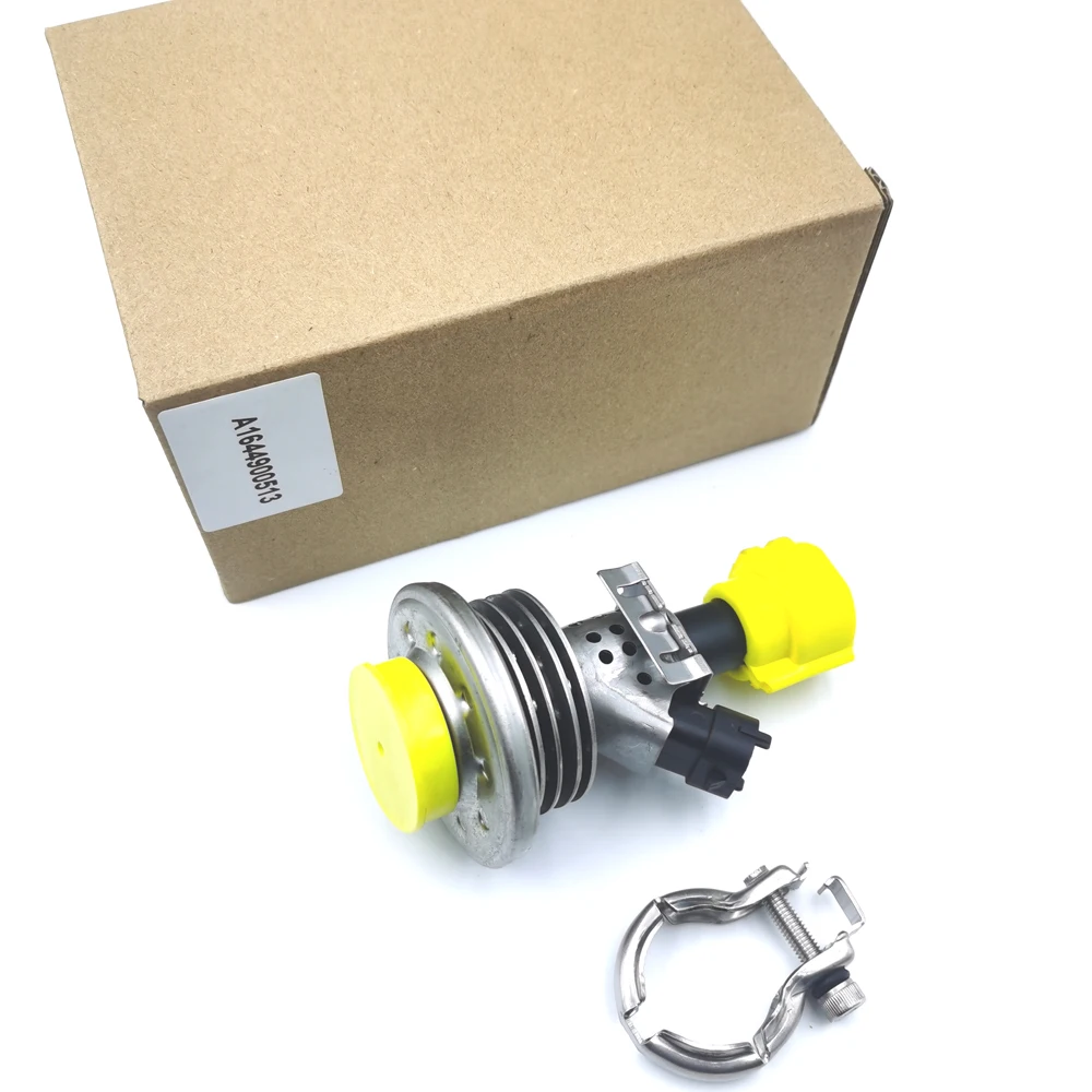 OE: A1644900513 A1644900213 0444021024 0444021029 Exhaust Fluid Adblue Urea Injector For FREIGHTLINER/MERCEDES-BENZ/DODGE
OE: A1644900513 A1644900213 0444021024 0444021029 Exhaust Fluid Adblue Urea Injector For FREIGHTLINER/MERCEDES-BENZ/DODGE