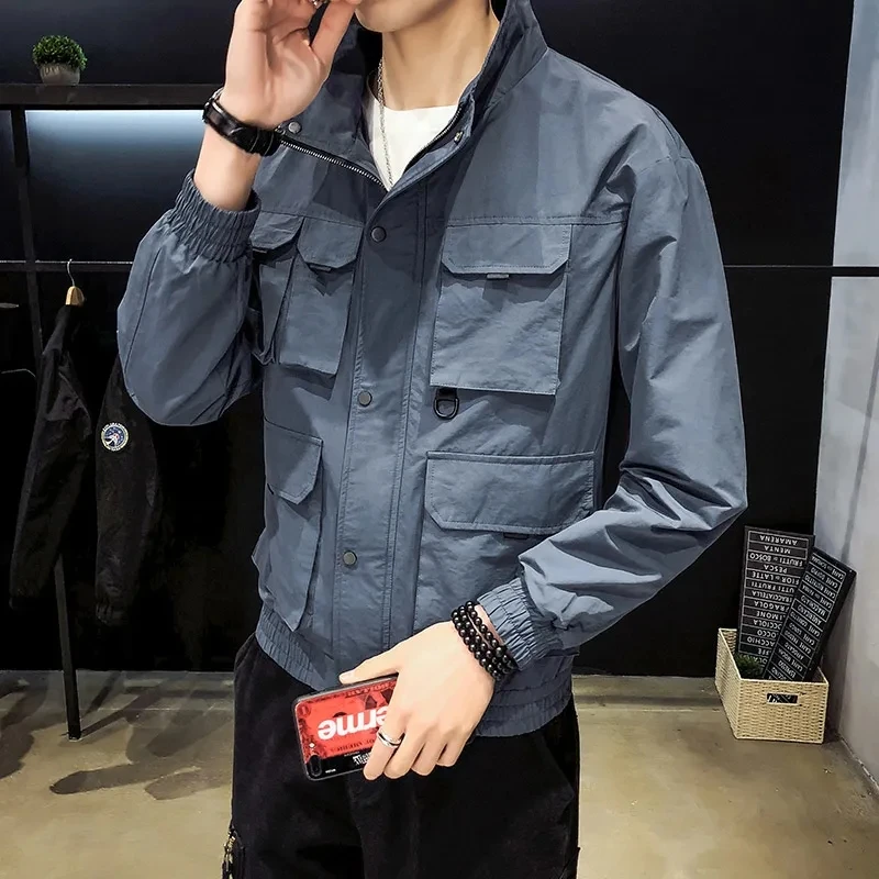 Ins Men's Coat Korean Trend Pockets Casual Cargo Jacket Spring And Autumn Short Loose Fashion Top Bomber Jacket Men Outerwear
Ins Men's Coat Korean Trend Pockets Casual Cargo Jacket Spring And Autumn Short Loose Fashion Top Bomber Jacket Men Outerwear