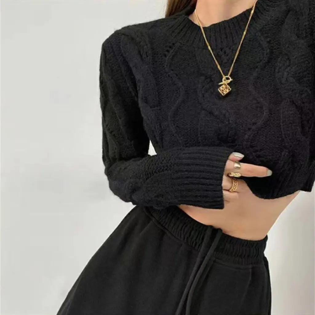 Fashion Korean Dongdaemun Retro Twist Pullover Half-Turtleneck Sweater Short Waist-Exposing Long-Sleeve Knitwear Style
Fashion Korean Dongdaemun Retro Twist Pullover Half-Turtleneck Sweater Short Waist-Exposing Long-Sleeve Knitwear Style