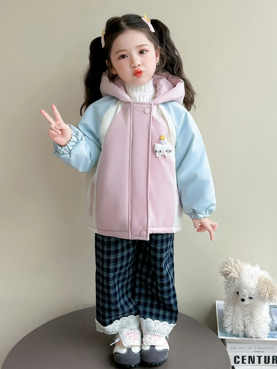 Thiened Fce Hooded Cotton Jaet for Girls Baby Warm Outerwear Autumn Winter New Arrival Children's Parka Coat
Thiened Fce Hooded Cotton Jaet for Girls Baby Warm Outerwear Autumn Winter New Arrival Children's Parka Coat
