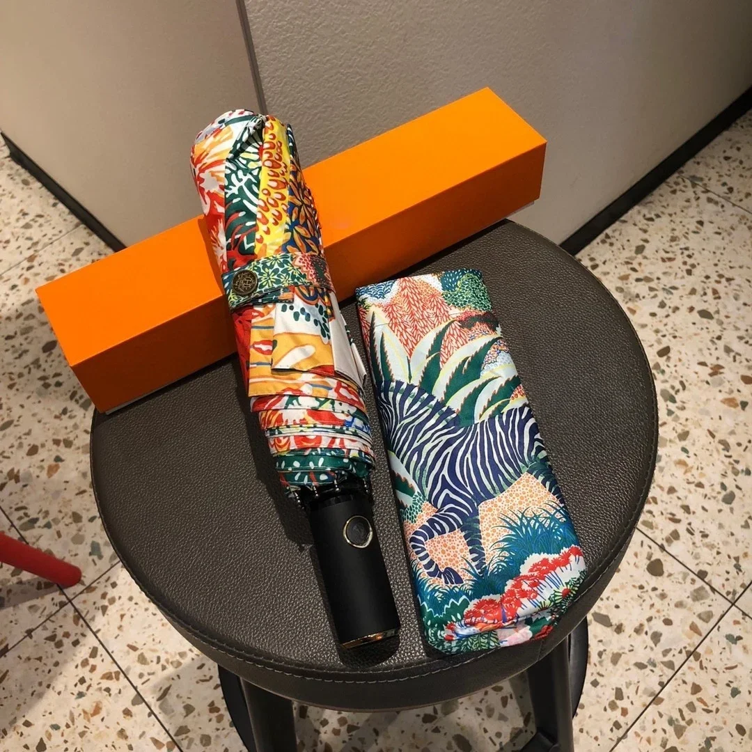 New Zebra Sun Umbrella Folding Automatic Opening and Closing Umbrella Vinyl Sunscreen UV Shading for Men and Women.
New Zebra Sun Umbrella Folding Automatic Opening and Closing Umbrella Vinyl Sunscreen UV Shading for Men and Women.