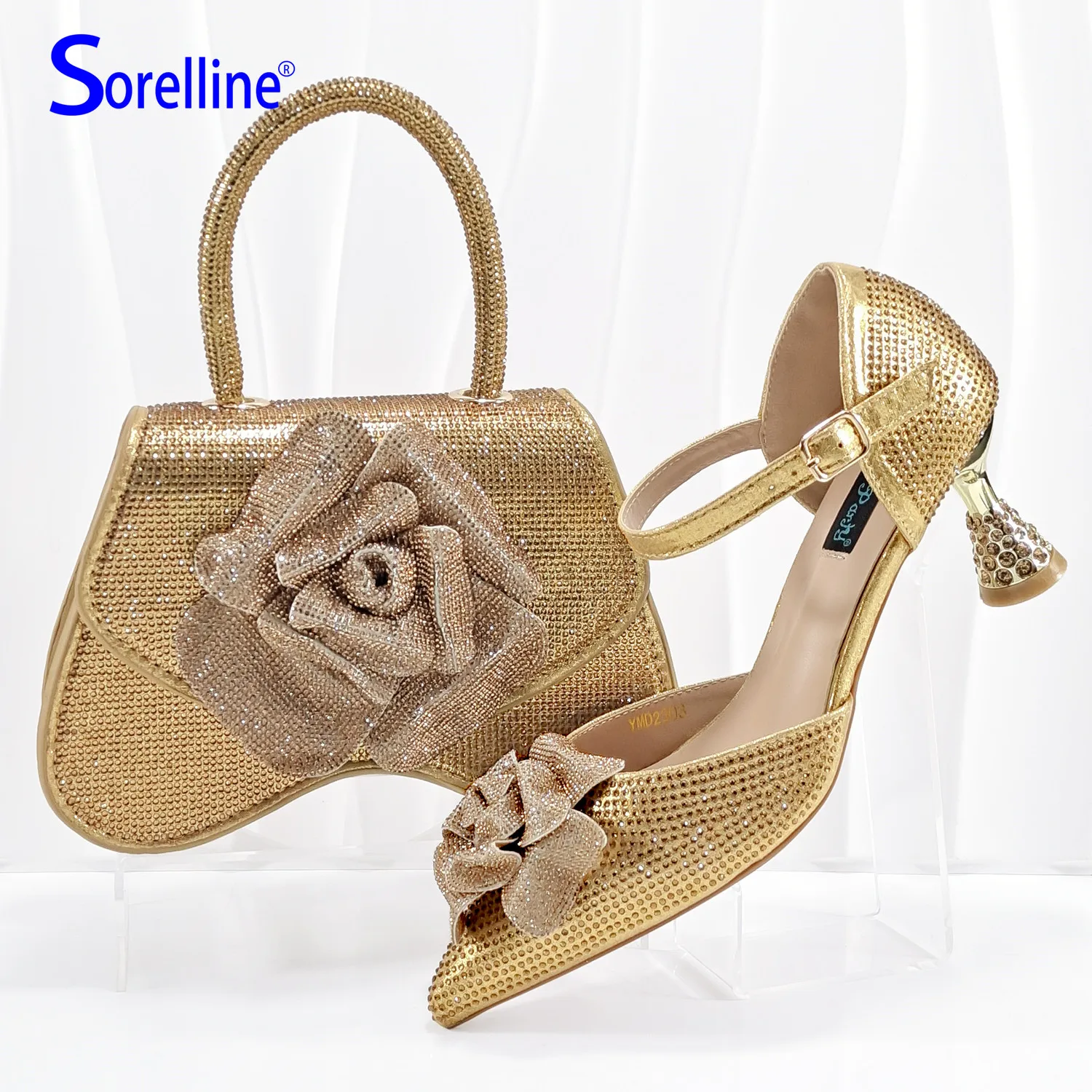 2025 New Rose Flower Design Full Crystal Sexy Ladies Shoes and Bag Set in Gold Color for Party
2025 New Rose Flower Design Full Crystal Sexy Ladies Shoes and Bag Set in Gold Color for Party