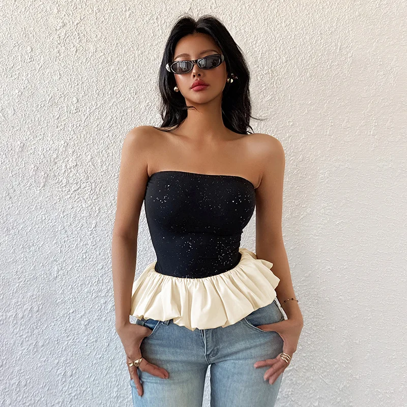 New Classic Black and White Contrasting Flower Bud Temperament Celebrity Exclusive Halter Top for Women
New Classic Black and White Contrasting Flower Bud Temperament Celebrity Exclusive Halter Top for Women