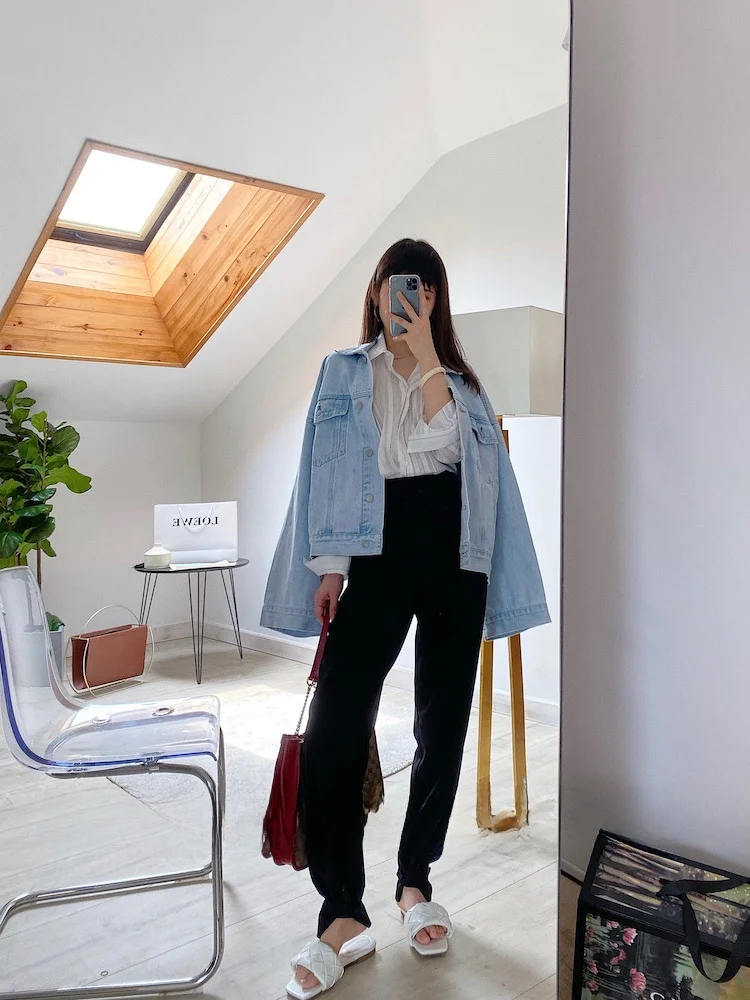 Early Autumn Light Blue Denim Jaet ort Loose Oversize Top Two Colors Immortal Color Women's Faion Cotton Outerwear
Early Autumn Light Blue Denim Jaet ort Loose Oversize Top Two Colors Immortal Color Women's Faion Cotton Outerwear