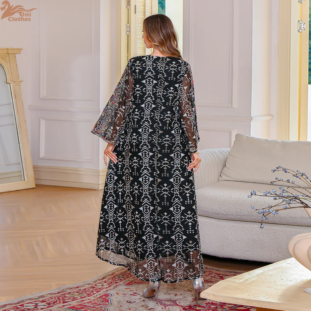 Uni New Muslim Elegant Embroidery Women Evening Dress Dubai V-Neck Mesh Sleeve Abaya 2025
Uni New Muslim Elegant Embroidery Women Evening Dress Dubai V-Neck Mesh Sleeve Abaya 2025