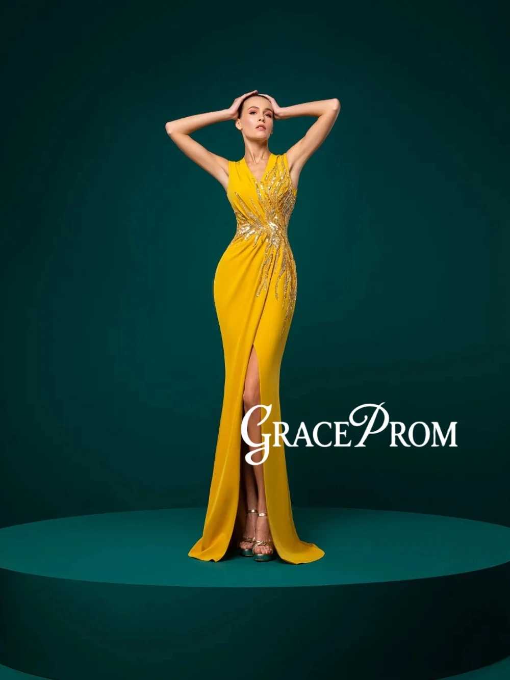 GRACEPROM Intricate Beaded Sequined Evening Dress With Front Slit Modern Tank Sleeves Customized Bodycon V Neck Party Wear
GRACEPROM Intricate Beaded Sequined Evening Dress With Front Slit Modern Tank Sleeves Customized Bodycon V Neck Party Wear