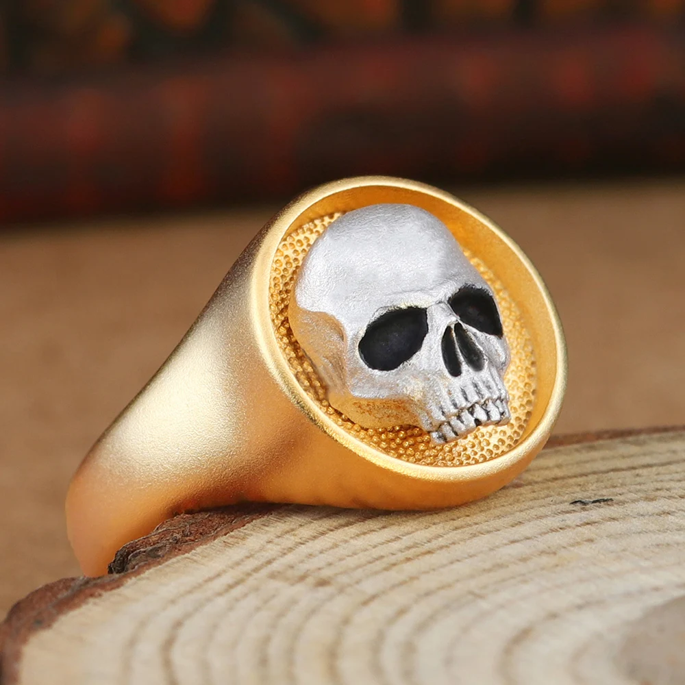 Antique Dead Head Skull Memory Dual-material Pinkie Two-tone Ring
Antique Dead Head Skull Memory Dual-material Pinkie Two-tone Ring