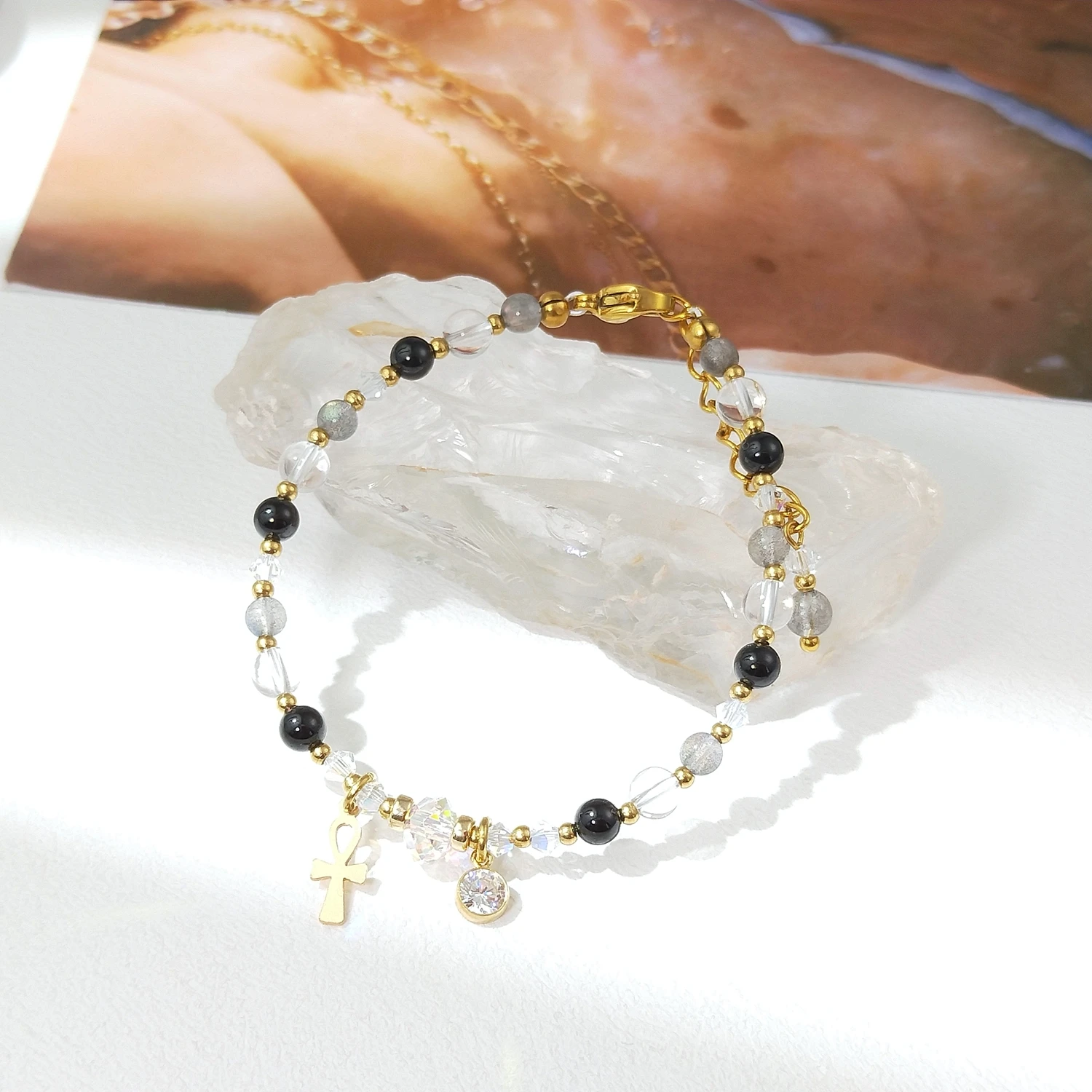 Lii Ji натуральный черный турмалин лабрадорит прозрачный кварц 4 мм 14 К позолоченный браслет из нержавеющей стали ручной работы модные украшения 
Lii Ji натуральный черный турмалин лабрадорит прозрачный кварц 4 мм 14 К позолоченный браслет из нержавеющей стали ручной работы модные украшения