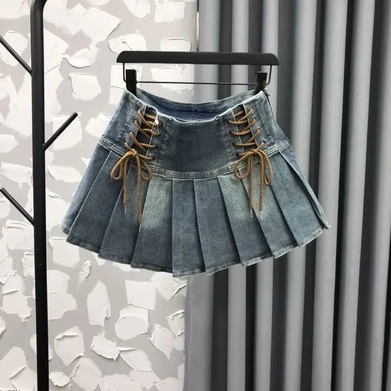 Girls High-Waisted Pleated Denim Short Skirt with Tied Rope A-Line Elastic Waist Versatile Stylish Summer Skirt for Children
Girls High-Waisted Pleated Denim Short Skirt with Tied Rope A-Line Elastic Waist Versatile Stylish Summer Skirt for Children