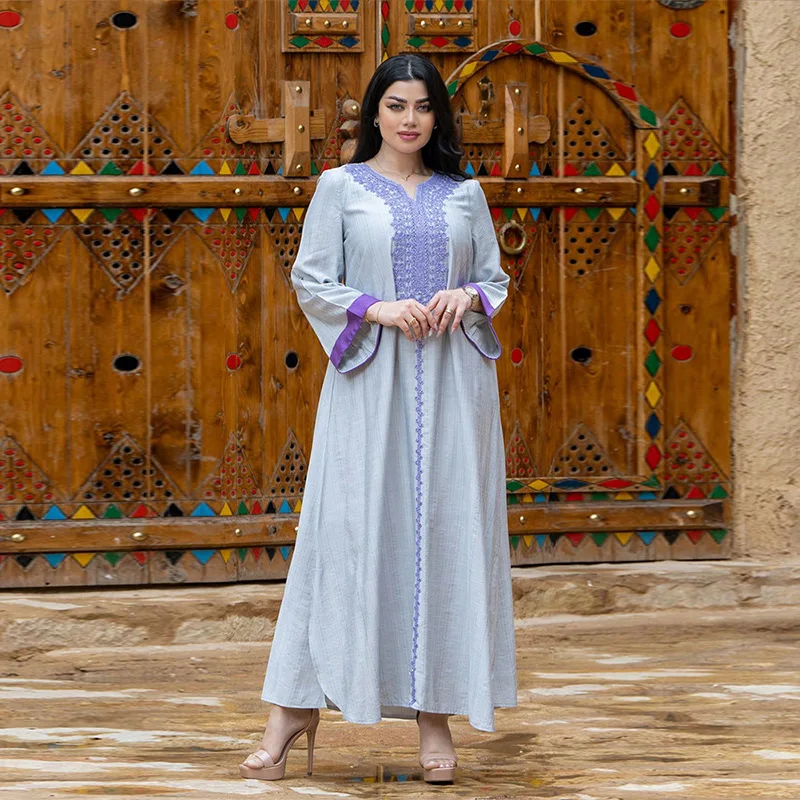 Ky1313 Spring And Autumn Women's Dress V-neck Spliced Long Sleeve Long Dress Elegant Simple Dress Dubai Luxury Islam Elegant
Ky1313 Spring And Autumn Women's Dress V-neck Spliced Long Sleeve Long Dress Elegant Simple Dress Dubai Luxury Islam Elegant