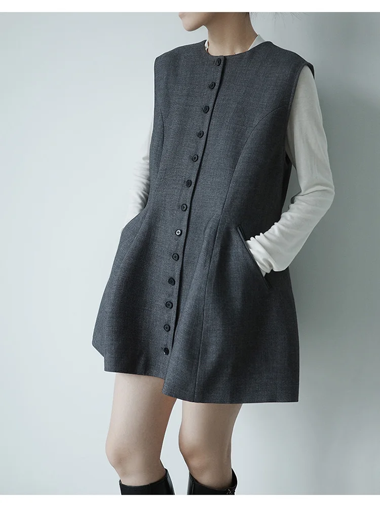 Autumn Winter Retro Design Commuter OL Versatile Base Buttonless Sleeveless Vest Dress A-Line Skirt Women's Fashion
Autumn Winter Retro Design Commuter OL Versatile Base Buttonless Sleeveless Vest Dress A-Line Skirt Women's Fashion