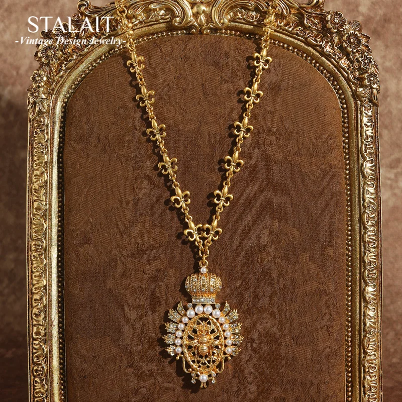 Vintage Rhinestone Pearl Bee Pendants And Necklaces Moth Antique Gold Color Wedding Palace Accessories For Women 2025 New In
Vintage Rhinestone Pearl Bee Pendants And Necklaces Moth Antique Gold Color Wedding Palace Accessories For Women 2025 New In