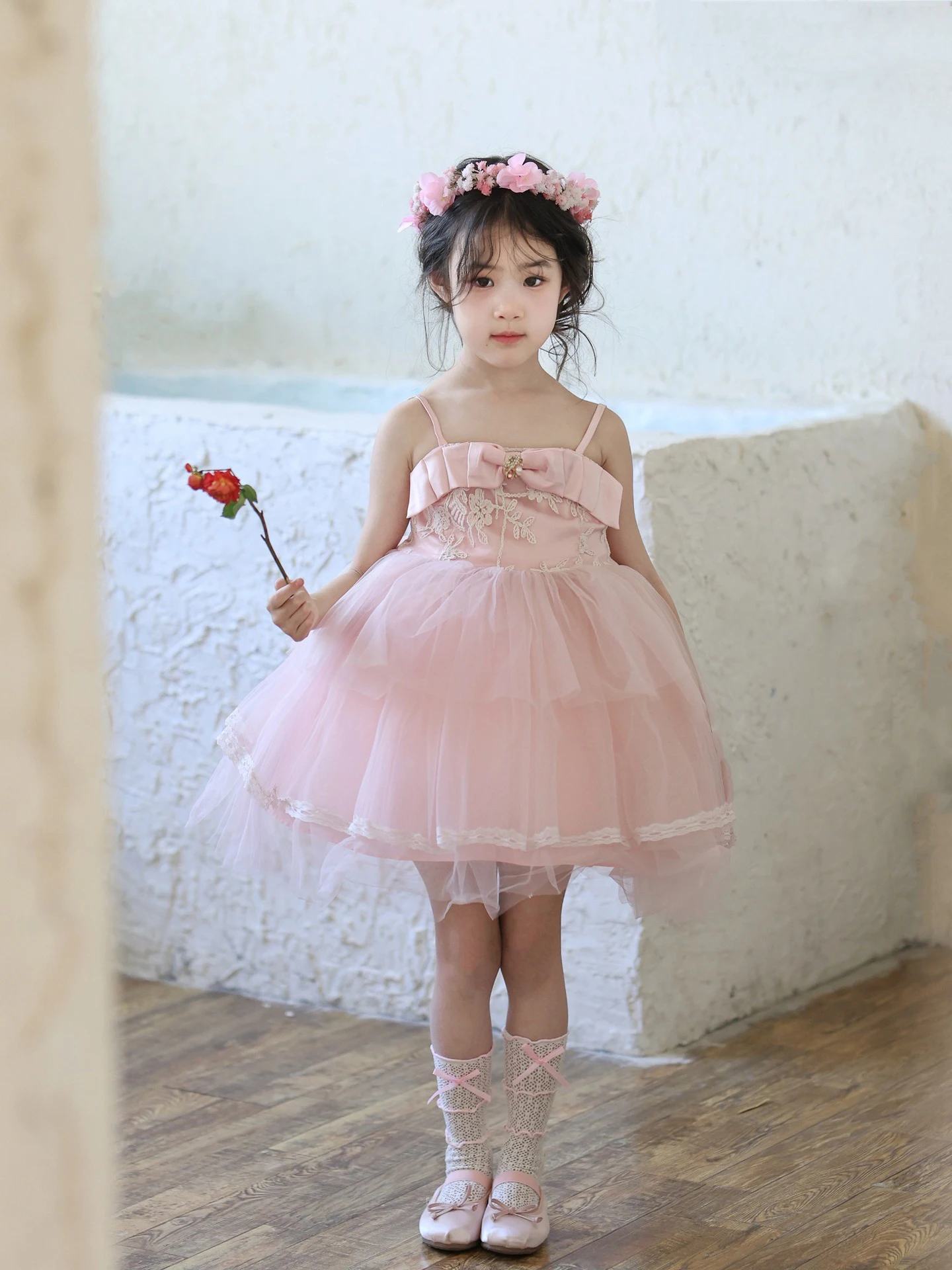 Розовый жилет принцессы с кружевной отделкой для девочек, летний новый жилет с ремешком Sle Me, корейская детская одежда для малышей, S...
Розовый жилет принцессы с кружевной отделкой для девочек, летний новый жилет с ремешком Sle Me, корейская детская одежда для малышей, S...