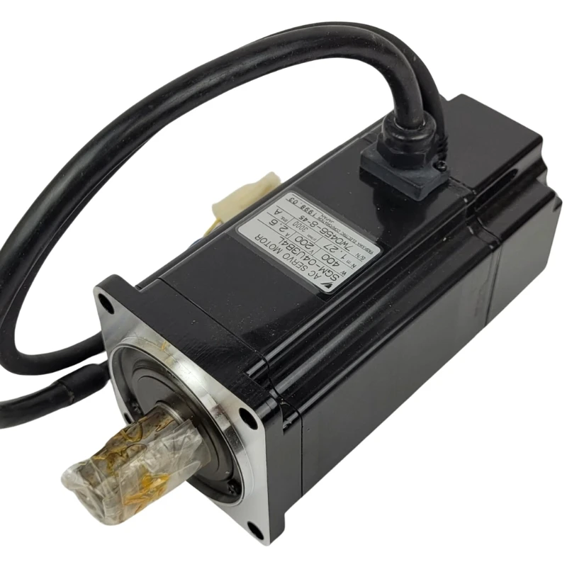 Новый серводвигатель SGM-04U3B4L Yaskawa на складе
Новый серводвигатель SGM-04U3B4L Yaskawa на складе