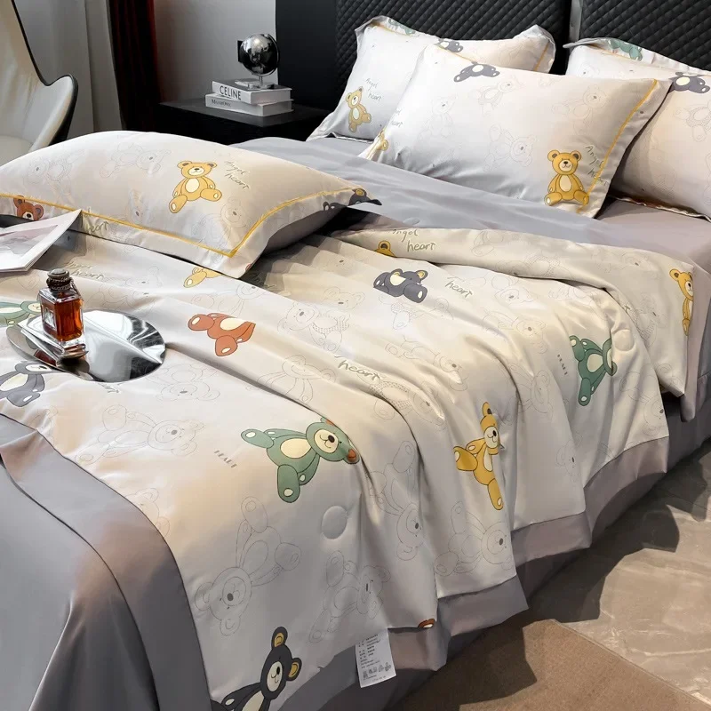 Summer Cooling Blanket Set Home Textiles Soft Skin-friendly Thin Quilt Bed Sheet Pillowcase 4pcs Luxury Bedding Set Washable
Summer Cooling Blanket Set Home Textiles Soft Skin-friendly Thin Quilt Bed Sheet Pillowcase 4pcs Luxury Bedding Set Washable