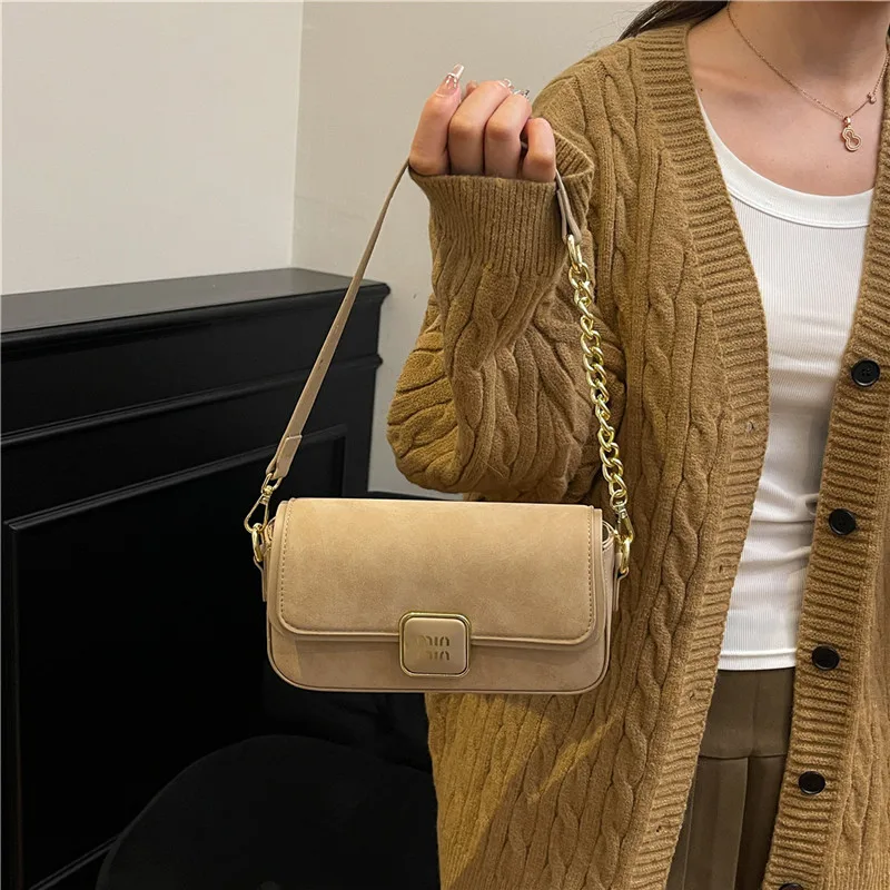 Women's High End Leather Shoulder Bag Elegant Crossbody Handbag Luxury Designer Tote Classic Fashion Style
Women's High End Leather Shoulder Bag Elegant Crossbody Handbag Luxury Designer Tote Classic Fashion Style