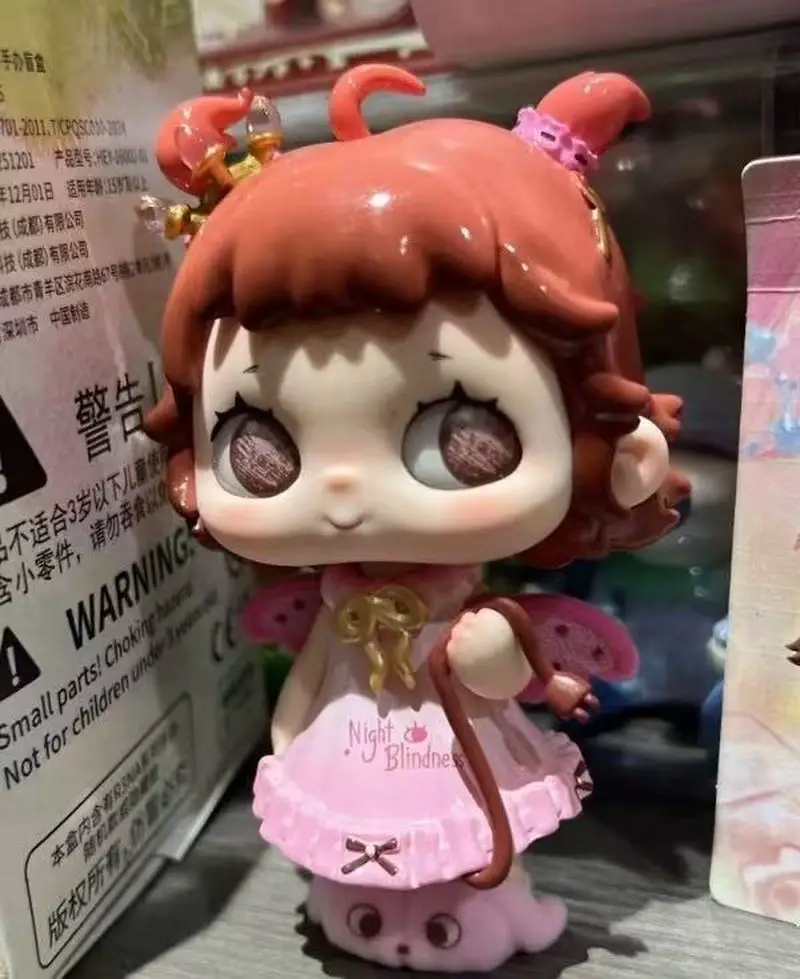 HEYONE Authentic Reina 33 Farce Series Blind Box Figure Cute Collectible Doll Desktop Ornament Surprise Toy Gift For Kids Adults
HEYONE Authentic Reina 33 Farce Series Blind Box Figure Cute Collectible Doll Desktop Ornament Surprise Toy Gift For Kids Adults