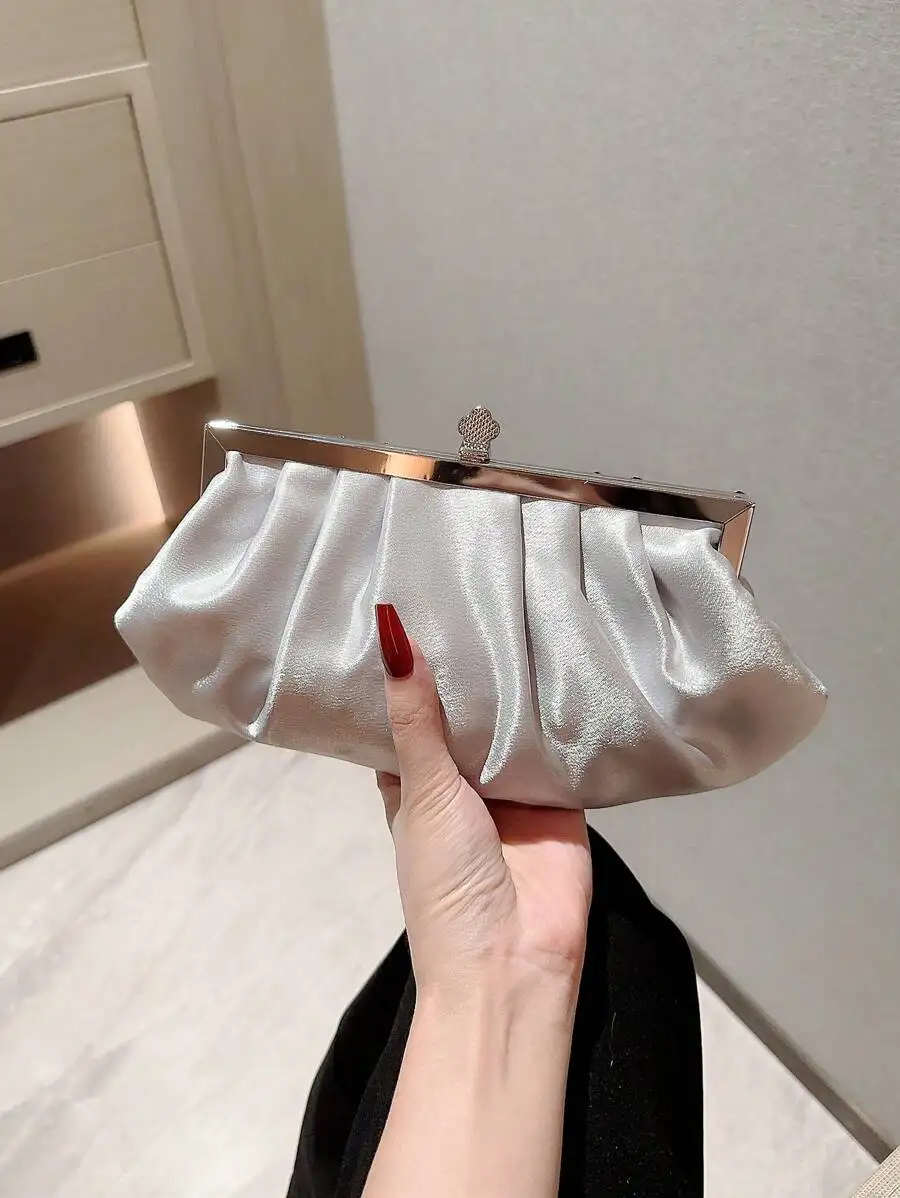 Elegant Satin Evening Clutch Bag With Rhinestone Decoration For Party Prom Wedding
Elegant Satin Evening Clutch Bag With Rhinestone Decoration For Party Prom Wedding