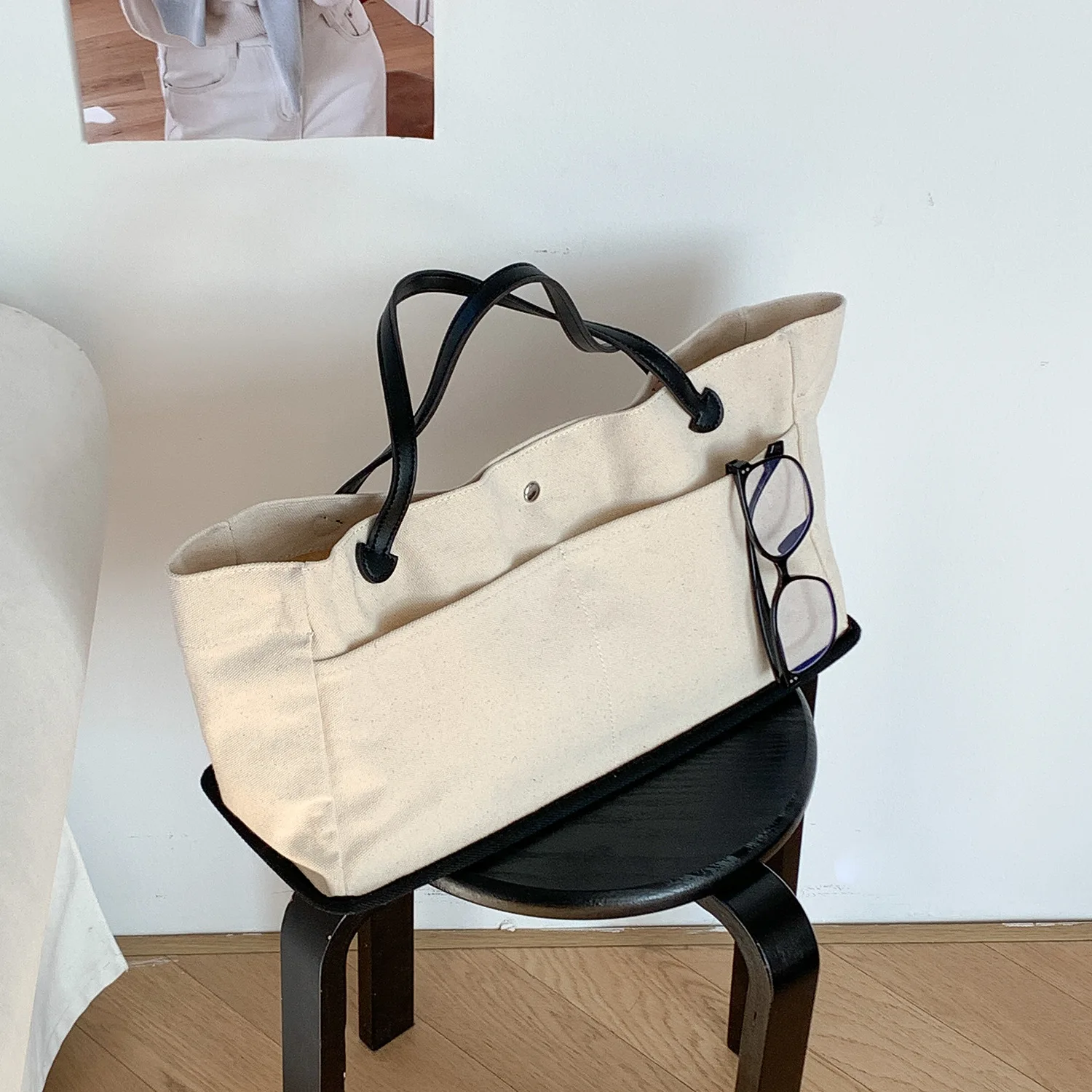 Large Capacity Tote Women Bag Casual Canvas Handbag Designer Bags for Women Shoulder Bag Shopper Purses Female Commuting Bags
Large Capacity Tote Women Bag Casual Canvas Handbag Designer Bags for Women Shoulder Bag Shopper Purses Female Commuting Bags