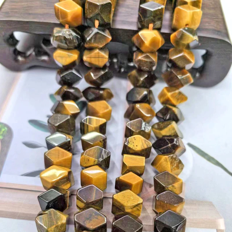 New Natural Tiger Eye Stone Cut Corner Beads Handmade DIY Bracelet Necklace Sweater Chain Jewelry Accessories Wholesale
New Natural Tiger Eye Stone Cut Corner Beads Handmade DIY Bracelet Necklace Sweater Chain Jewelry Accessories Wholesale