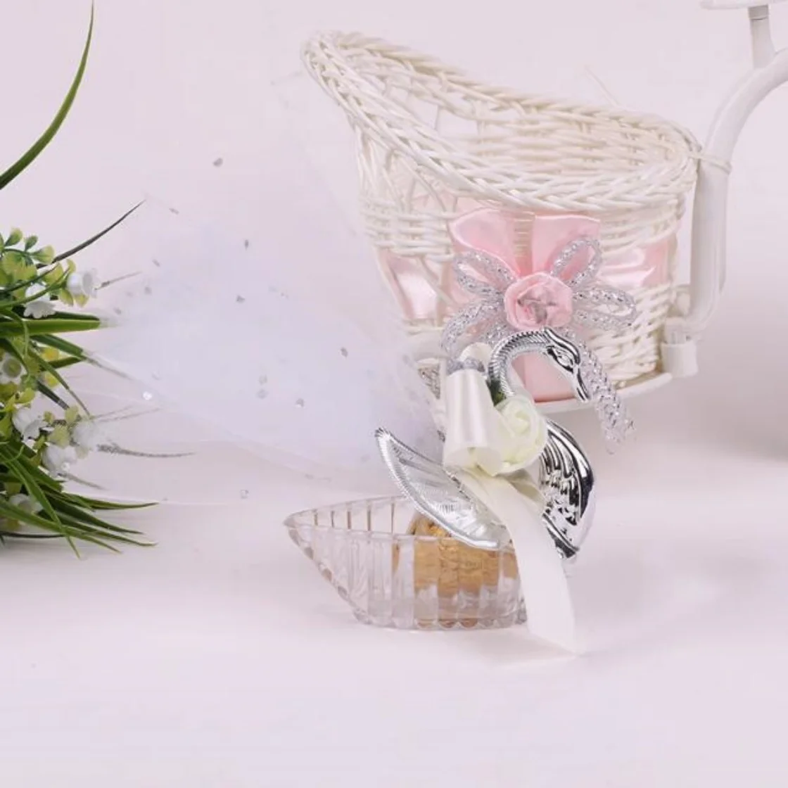 Free shipping 20sets/lot White Organza Decoration Creative Little Swan Wedding Candy Box
Free shipping 20sets/lot White Organza Decoration Creative Little Swan Wedding Candy Box