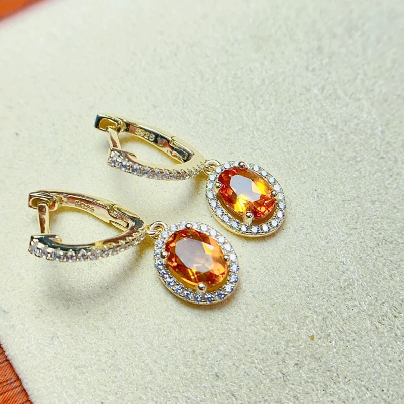 Natural topaz earrings for women silver 925 jewelry luxury gem stones 18k gold plated free shiping items
Natural topaz earrings for women silver 925 jewelry luxury gem stones 18k gold plated free shiping items