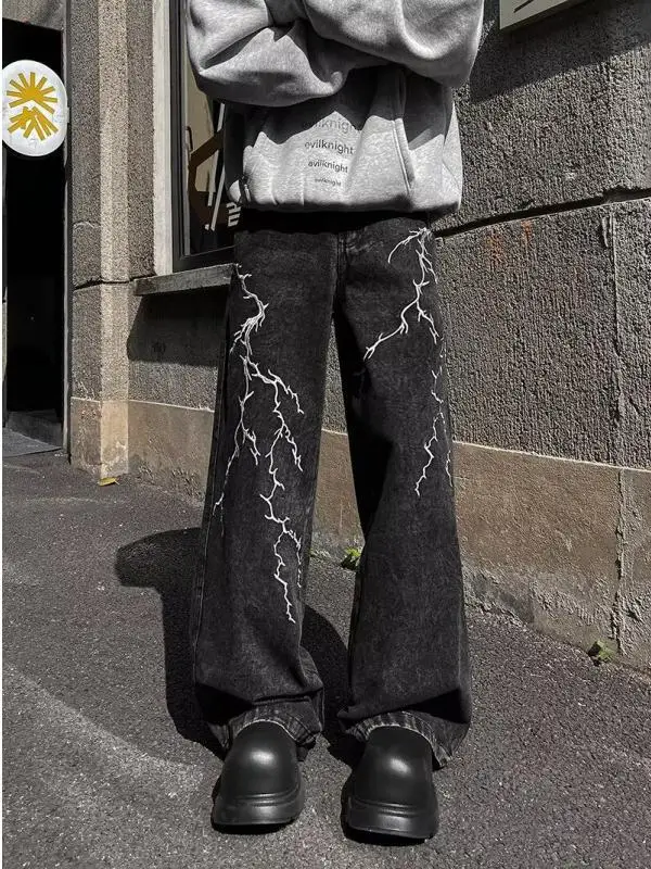 Washed Black Grey Lightning Pattern Men's Jeans Loose Straight Leg Long Pants American Retro Spring Autumn Winter Fashion
Washed Black Grey Lightning Pattern Men's Jeans Loose Straight Leg Long Pants American Retro Spring Autumn Winter Fashion